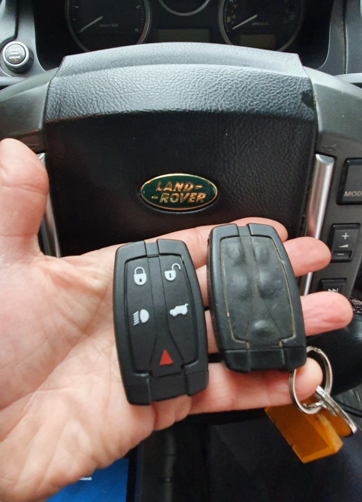 Masterkey Locksmith, land Rover remotes programmed, Auto and domestic locksmith 