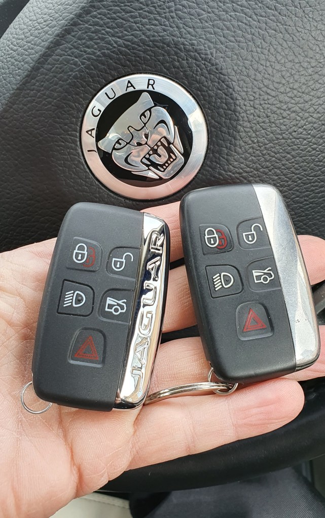 Masterkey Locksmith, Land Rover remotes programmed, Auto and domestic locksmith 